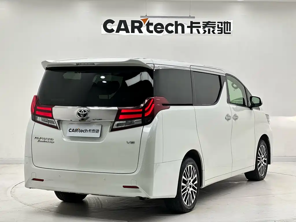 Toyota Alphard 2017 — фото 4