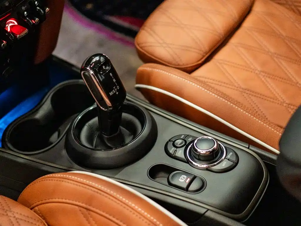 MINI Countryman 2022 — фото 14