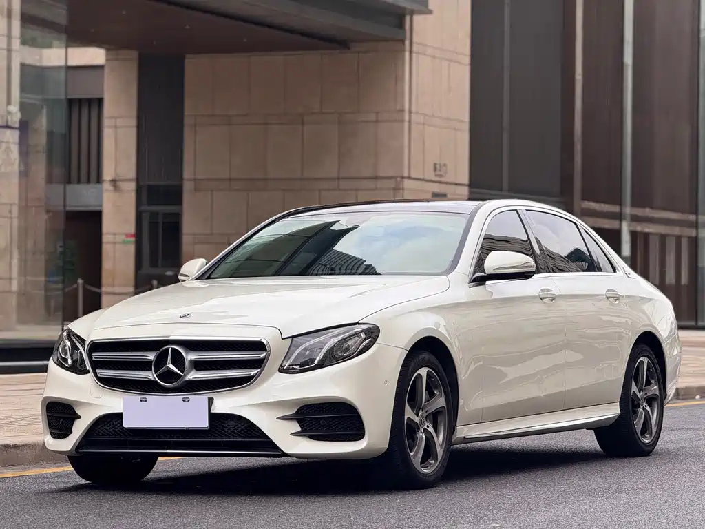Mercedes-Benz E-Class 2018 — фото 1