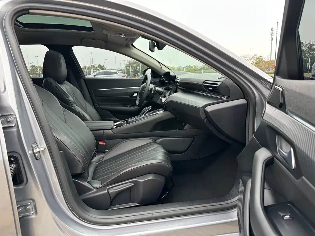 Peugeot 508 2021 — фото 25
