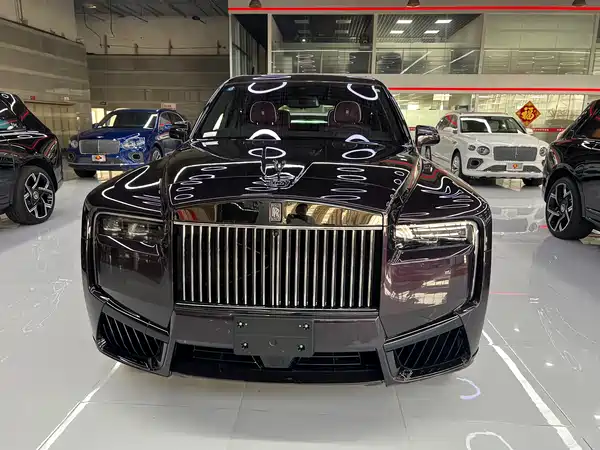 Rolls-Royce Cullinan 2024