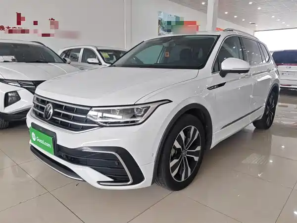 Volkswagen Tiguan L 2023
