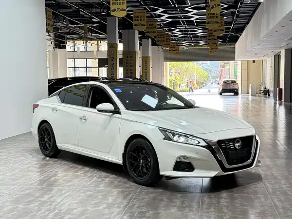 Nissan Teana 2021