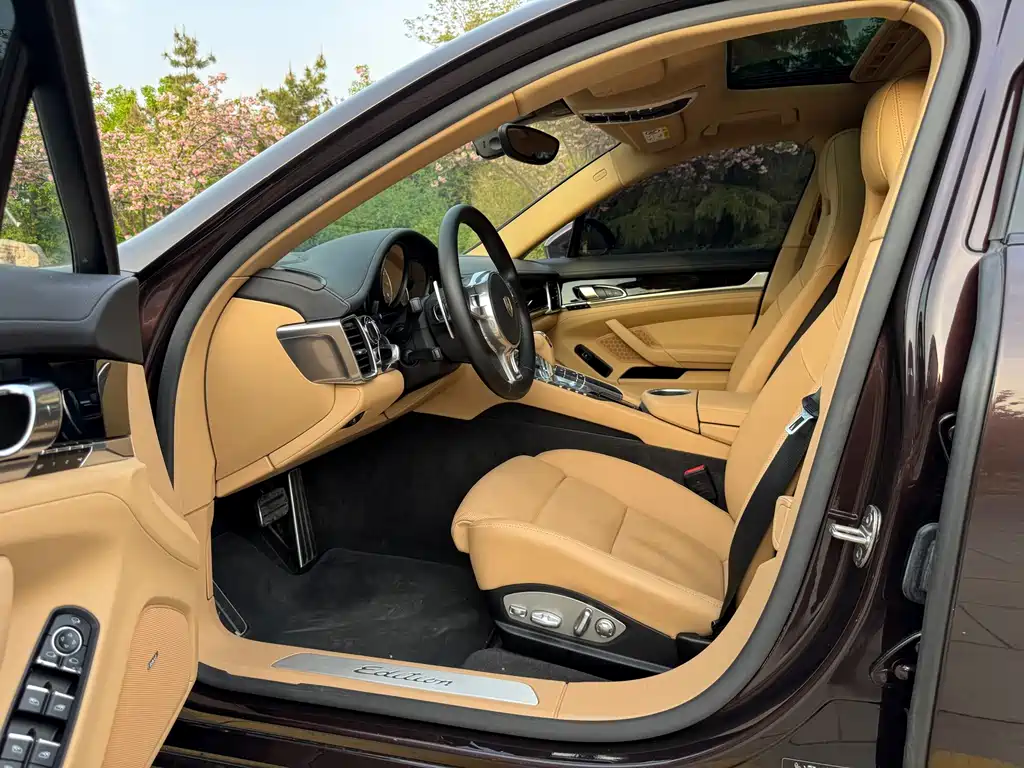 Porsche Panamera 2016 — фото 13