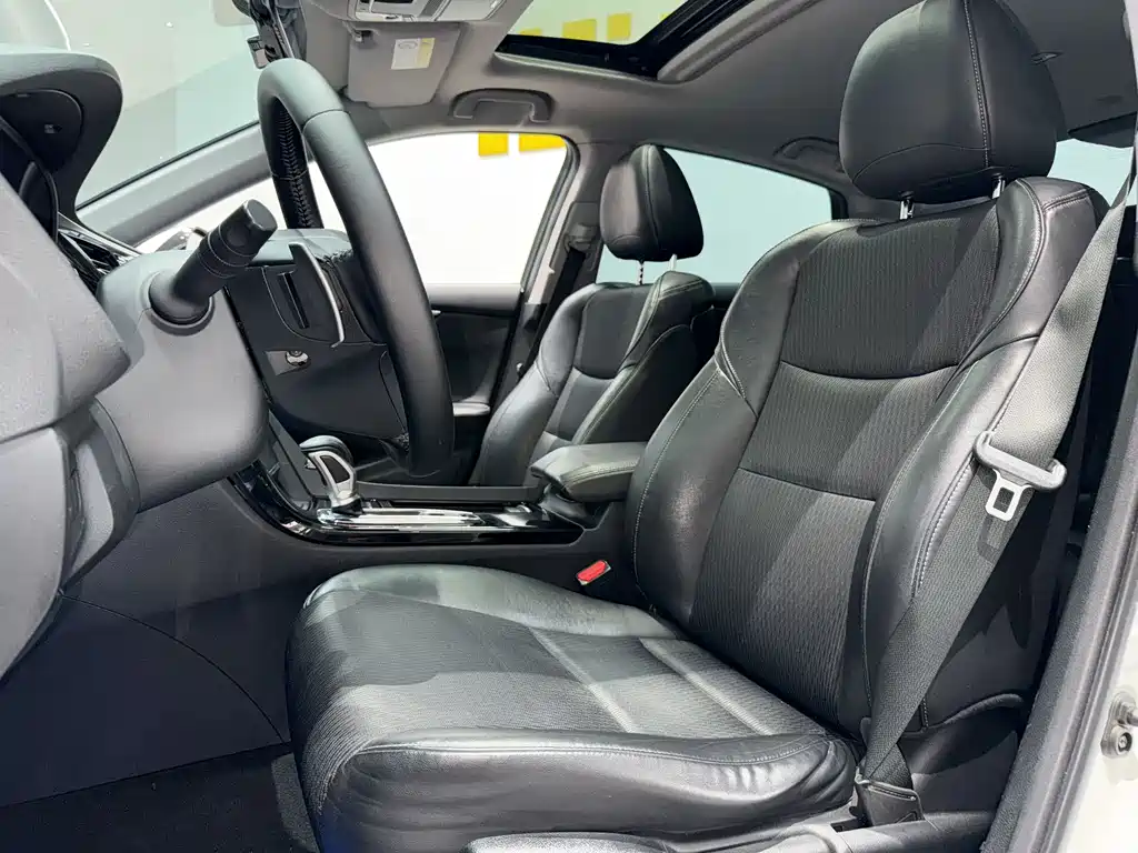 Honda Spirior 2017 — фото 19