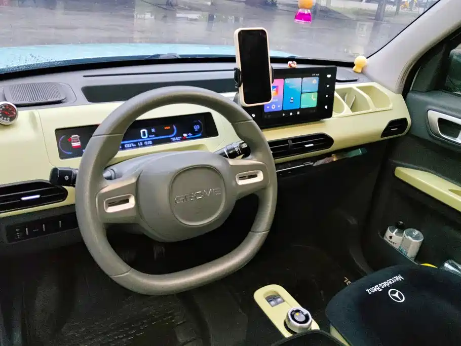 Geely Galaxy Panda 2025 — фото 12