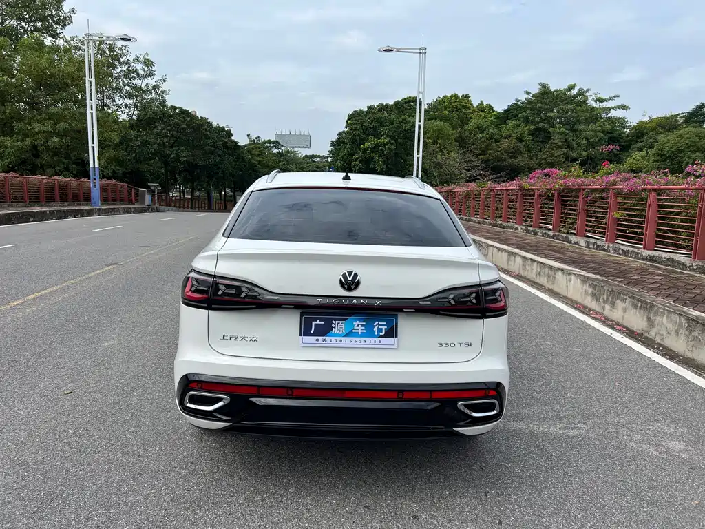 Volkswagen Tiguan X 2022 — фото 28