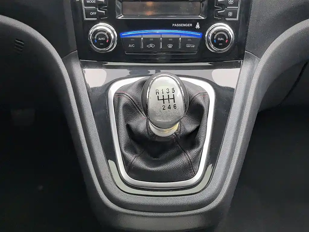 Haval H6 2015 — фото 13