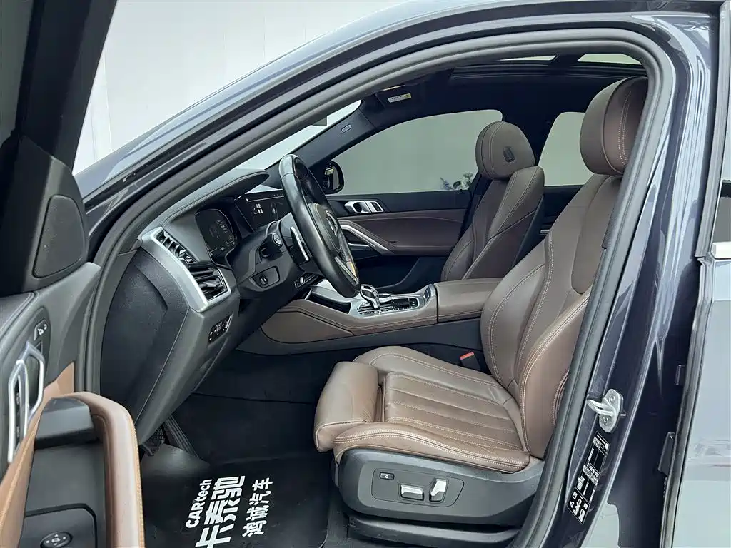 BMW X6 2021 — фото 18
