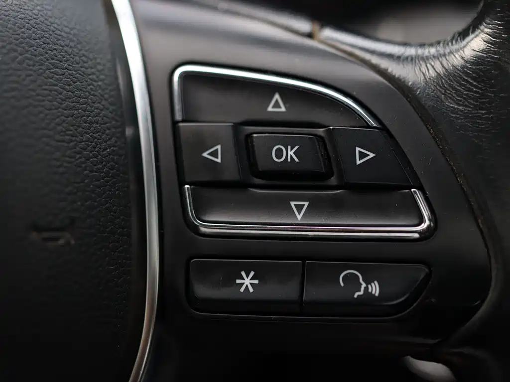 Roewe i6 Classic 2018 — фото 14