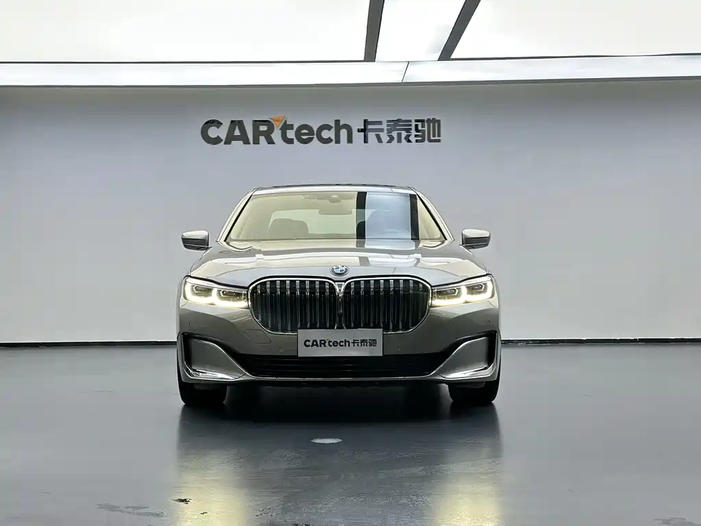 BMW 7 Series 2020 — фото 2