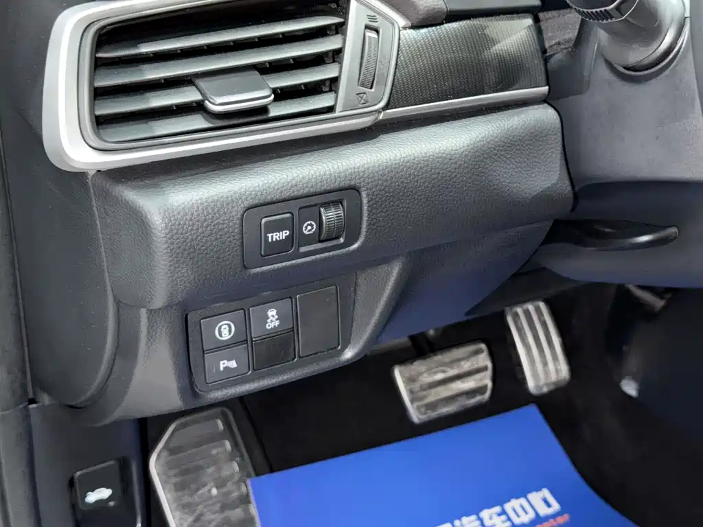 Honda Accord 2022 — фото 11