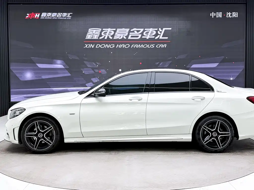Mercedes-Benz C-Class 2021 — фото 4