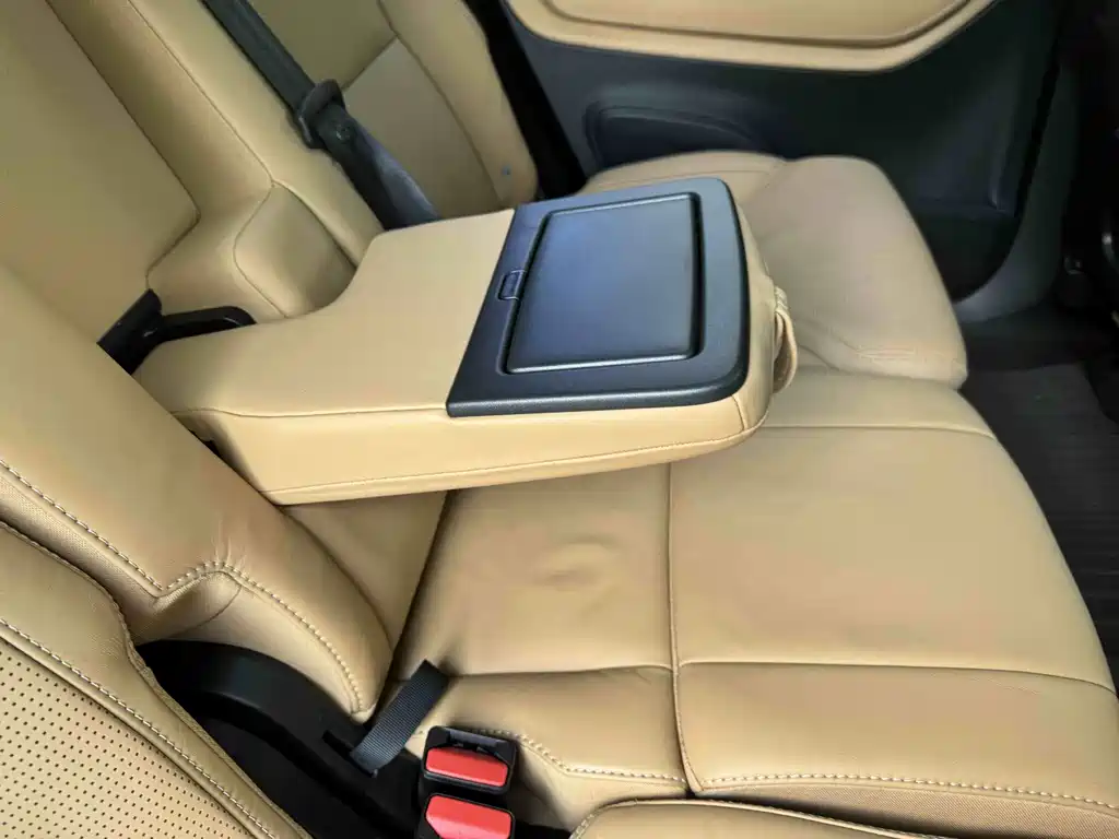 Volvo XC90 2016 — фото 10