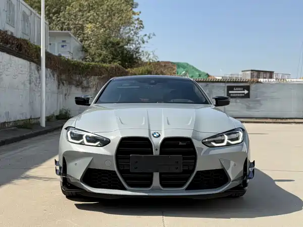 BMW M4 2022