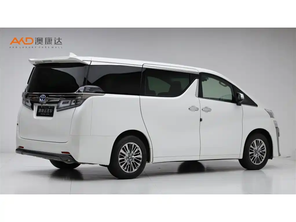 Toyota Vellfire 2022 — фото 3