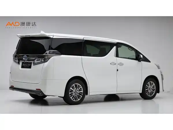 Toyota Vellfire 2022