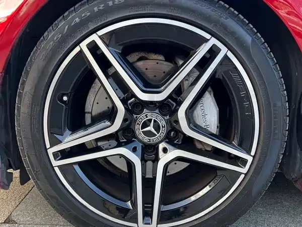 Mercedes-Benz C-Class 2019