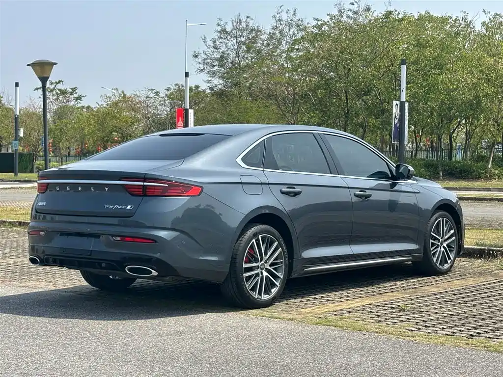 Geely Xingrui 2022 — фото 32