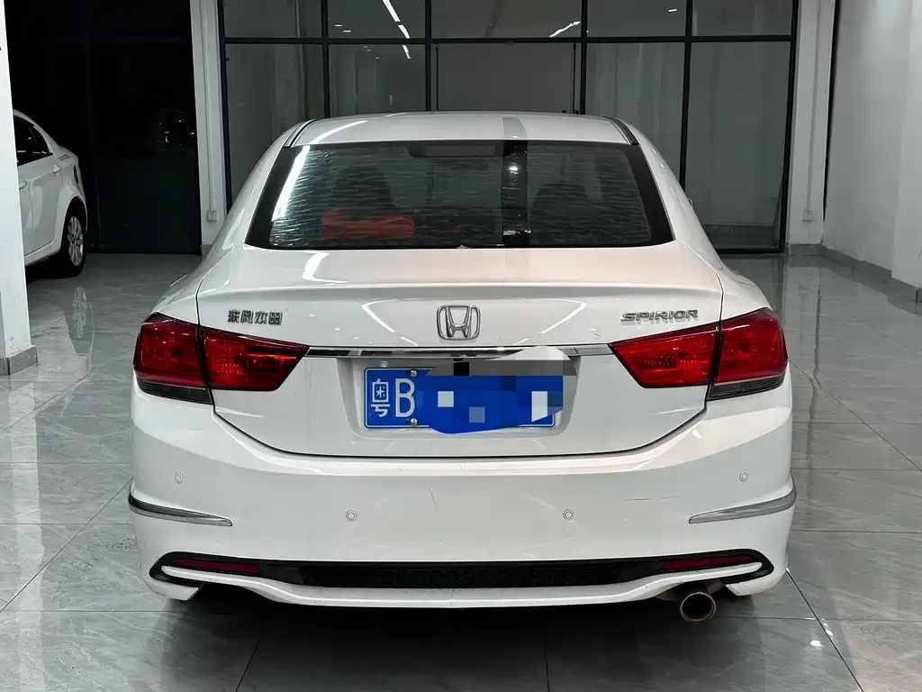 Honda Spirior 2018 — фото 4