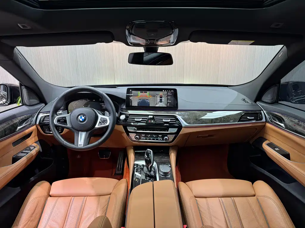BMW 6 Series GT 2024 — фото 6