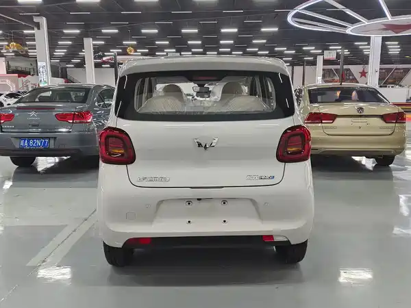 Wuling Hongguang MINIEV 2025