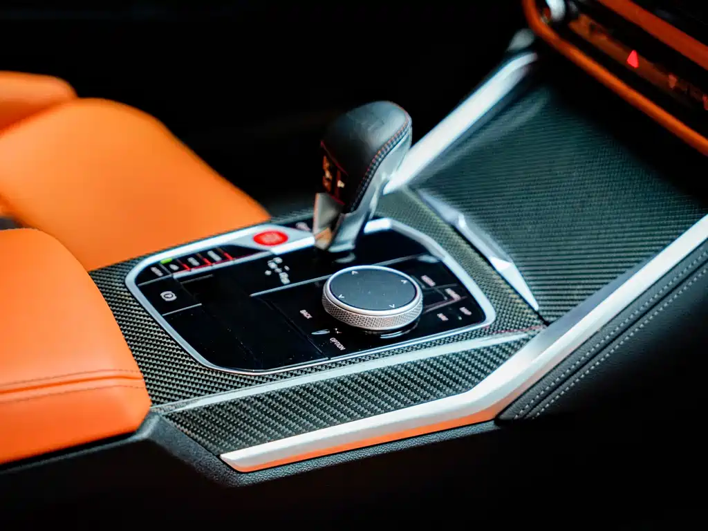 BMW M4 2025 — фото 11