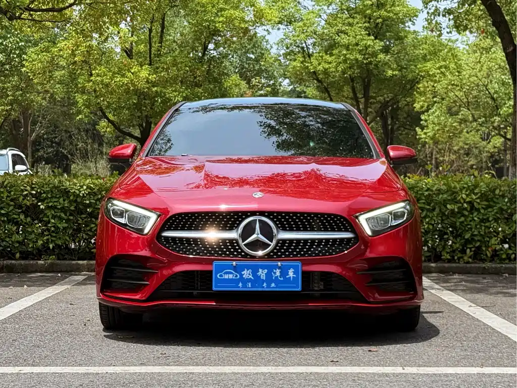 Mercedes-Benz A-Class 2023 — фото 2