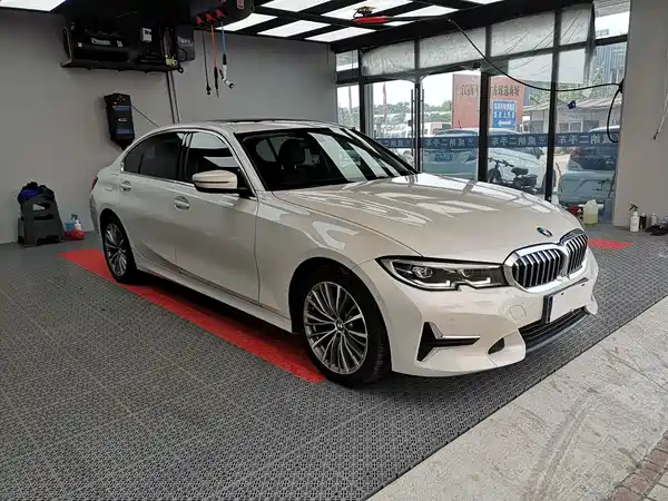 BMW 3 Series 2020