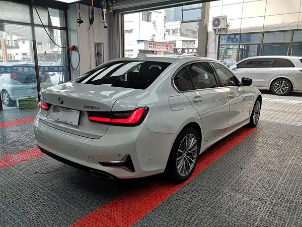 BMW 3 Series 2020