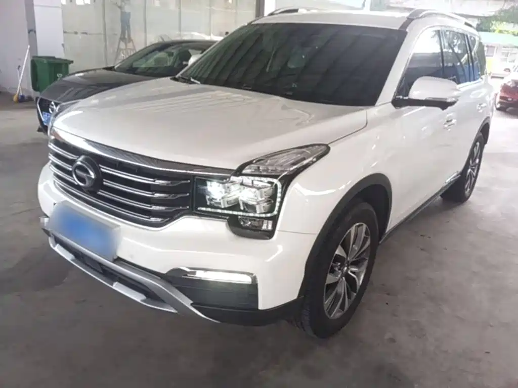 GAC Trumpchi GS8 2017 — фото 2