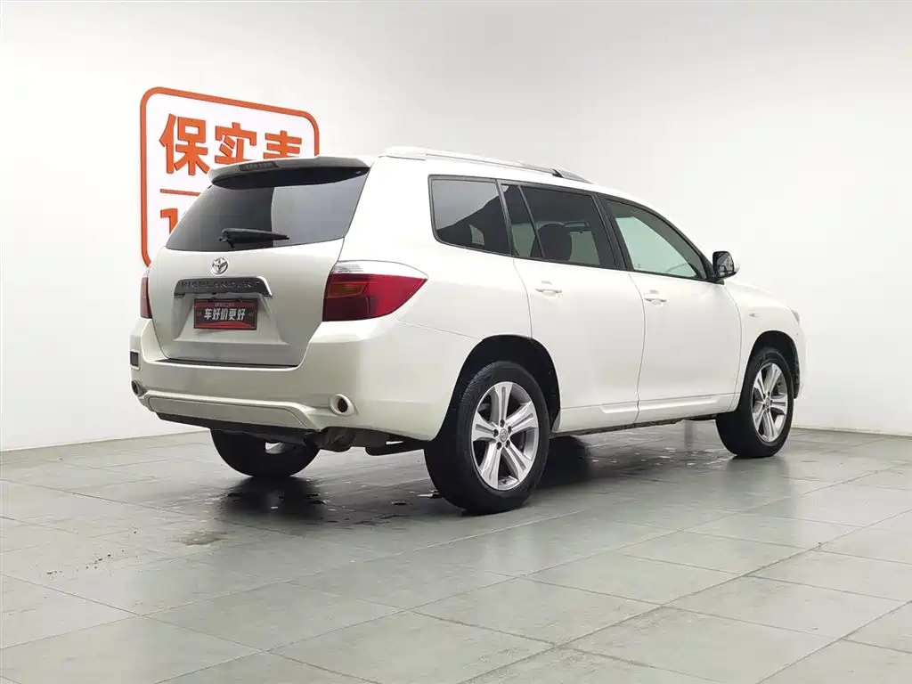 Toyota Highlander 2011 — фото 2