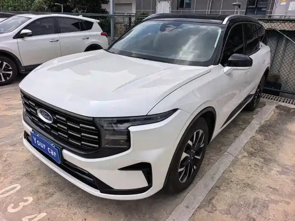 Ford Edge 2025