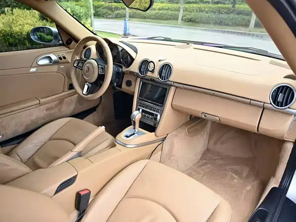 Porsche Cayman 2006
