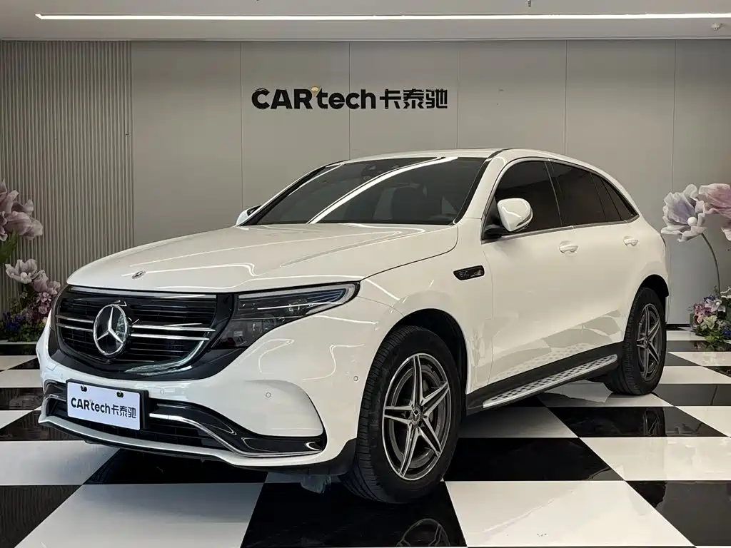 Mercedes-Benz EQC 2022 — фото 1