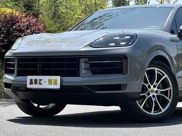 Porsche Cayenne 2024