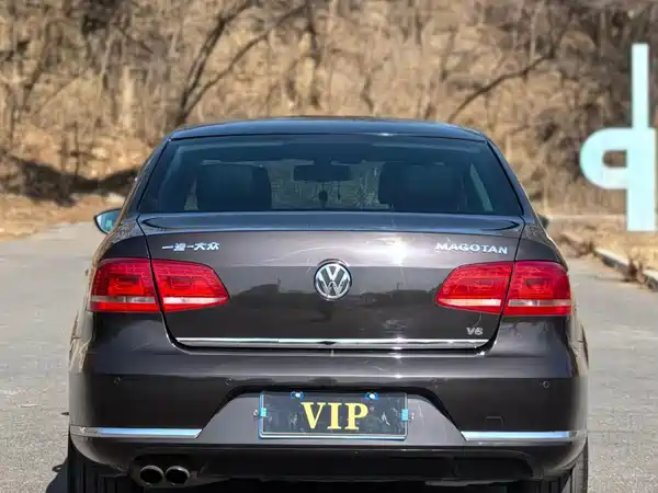 Volkswagen Magotan 2012