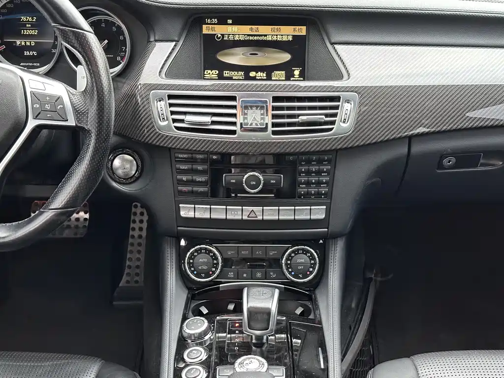 Mercedes-Benz CLS AMG 2013 — фото 16