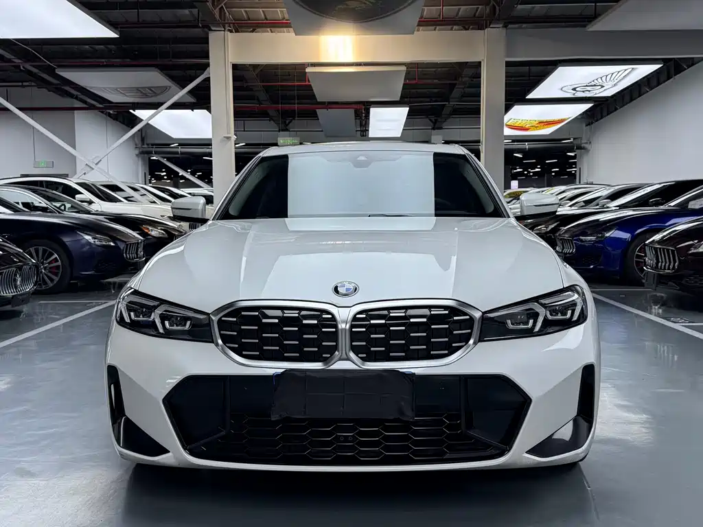 BMW 3 Series 2024