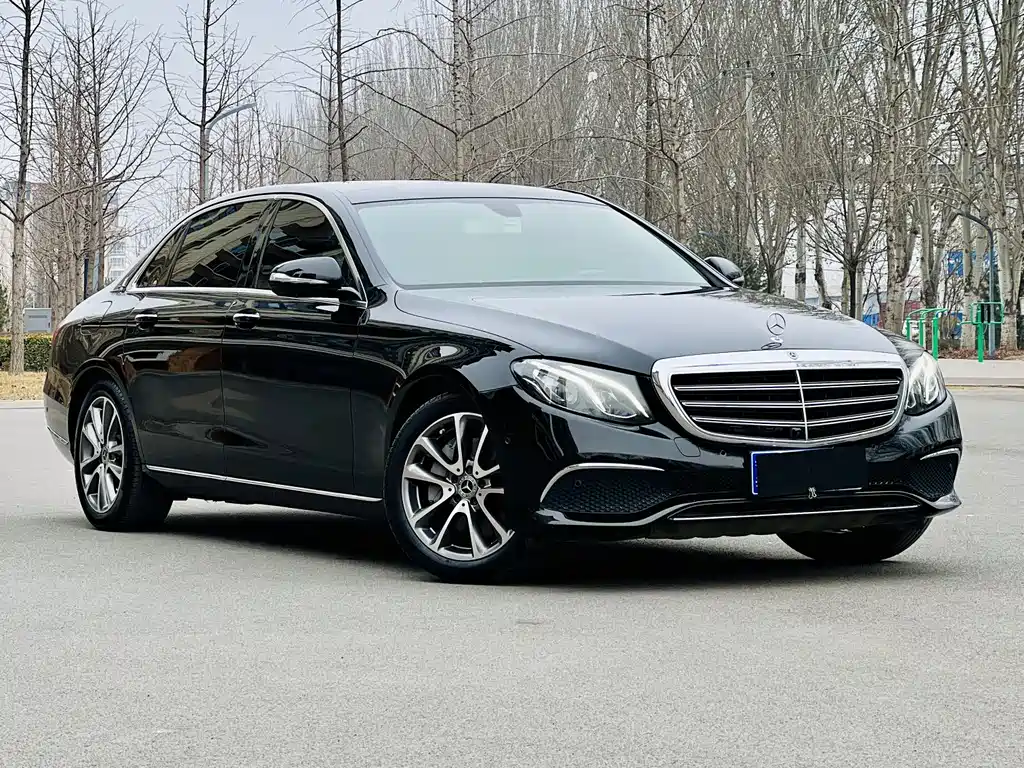 Mercedes-Benz E-Class 2018 — фото 3