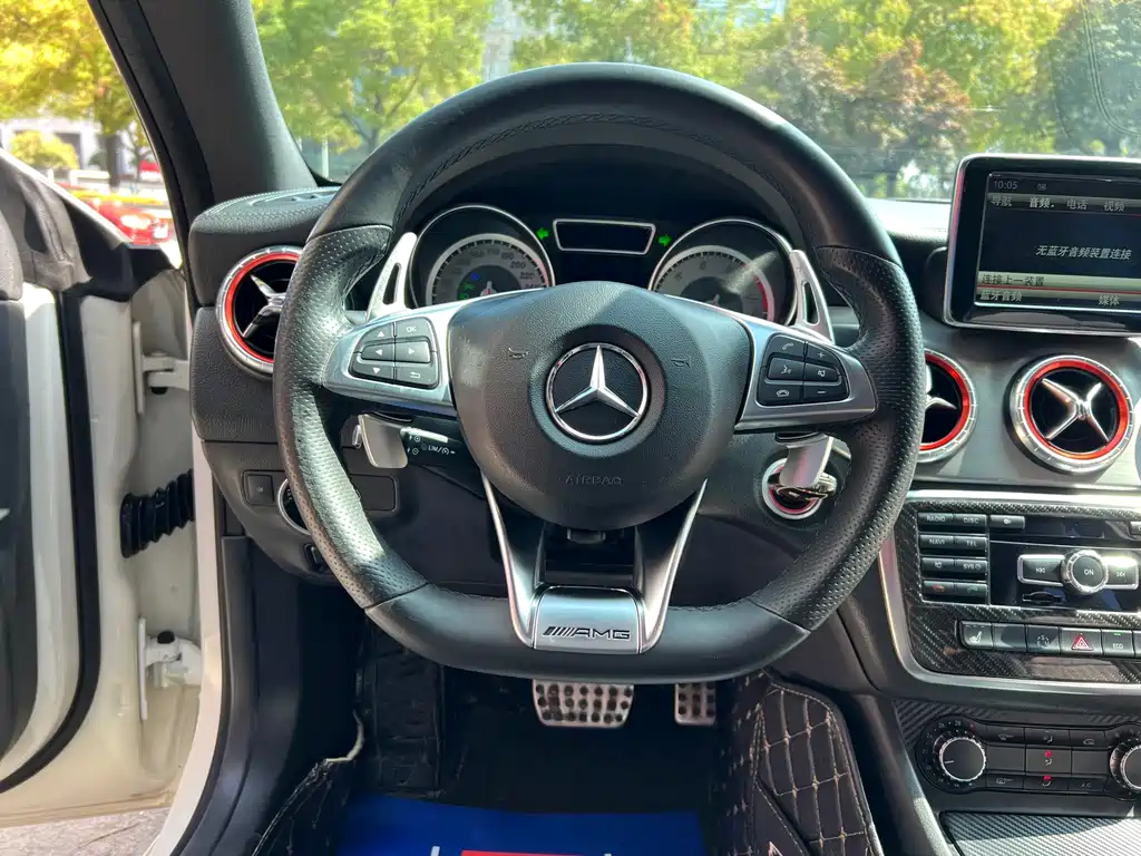 Mercedes-Benz CLA 2014 — фото 10