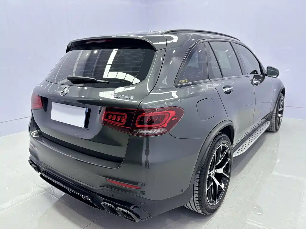 Mercedes-Benz GLC AMG 2022 — фото 5