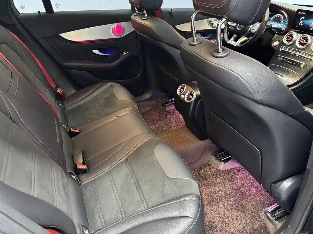 Mercedes-Benz GLC AMG 2022 — фото 15