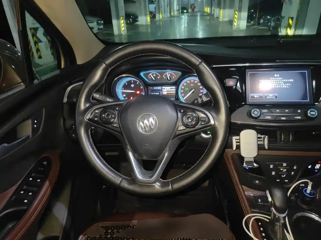 Buick Envision Plus 2016 — фото 11