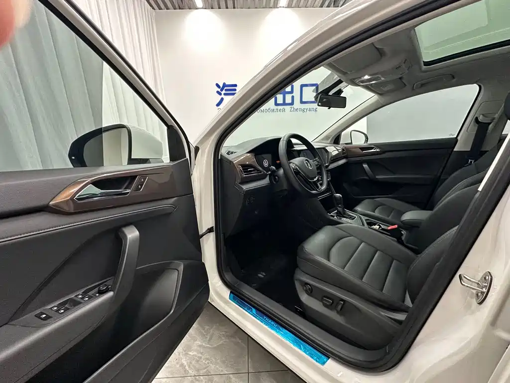 Volkswagen Tharu 2023