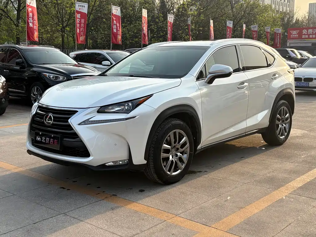 Lexus NX 2017 — фото 1