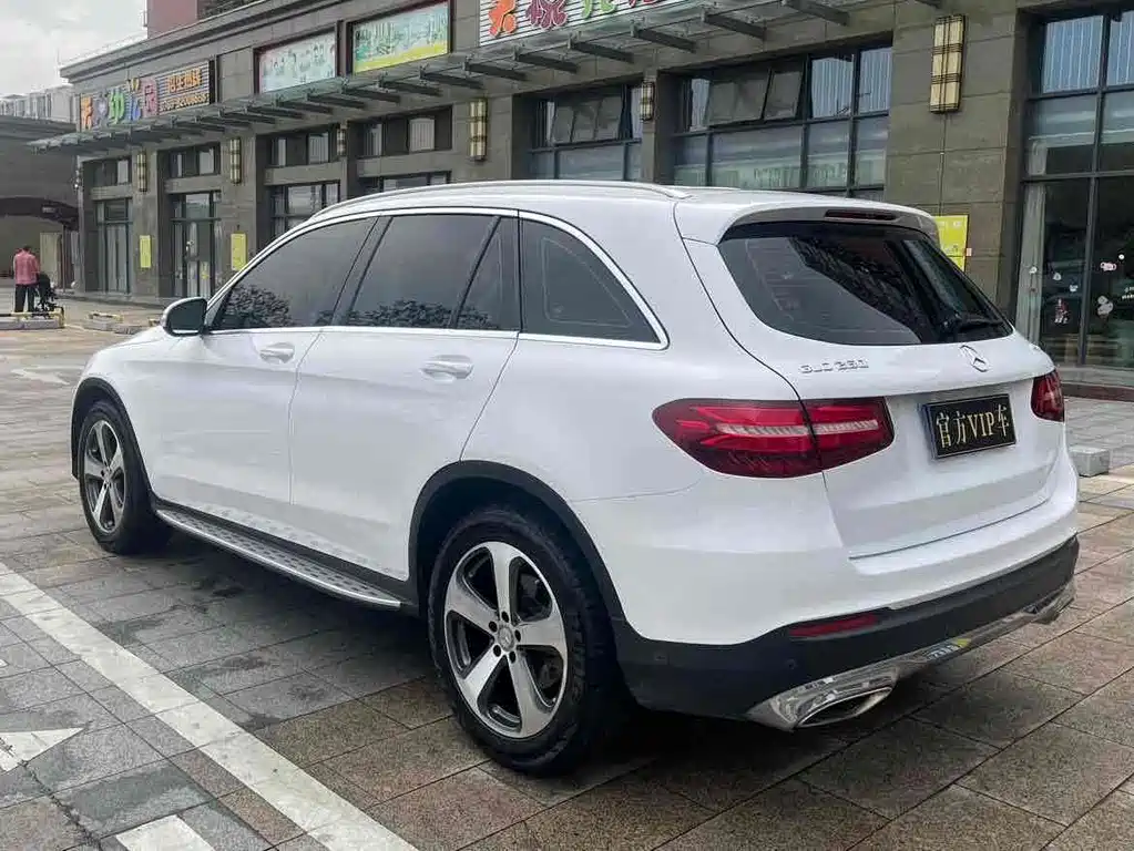 Mercedes-Benz GLC 2016