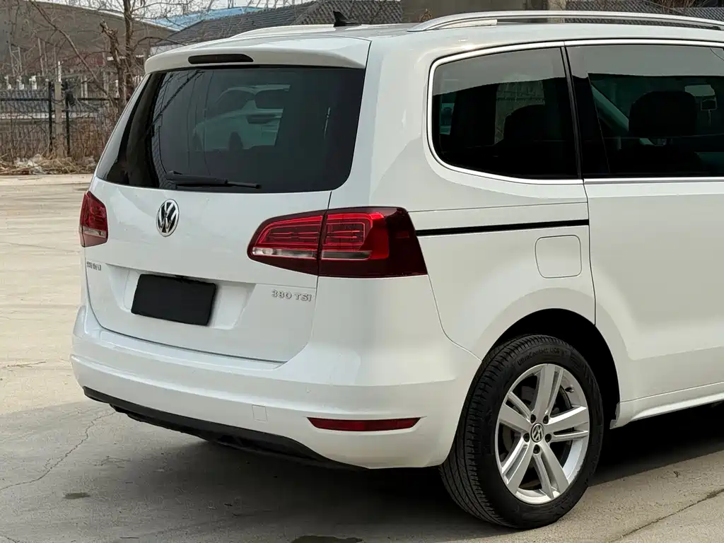 Volkswagen Sharan 2019 — фото 6
