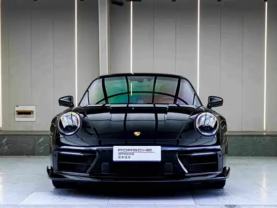 Porsche 911 2021