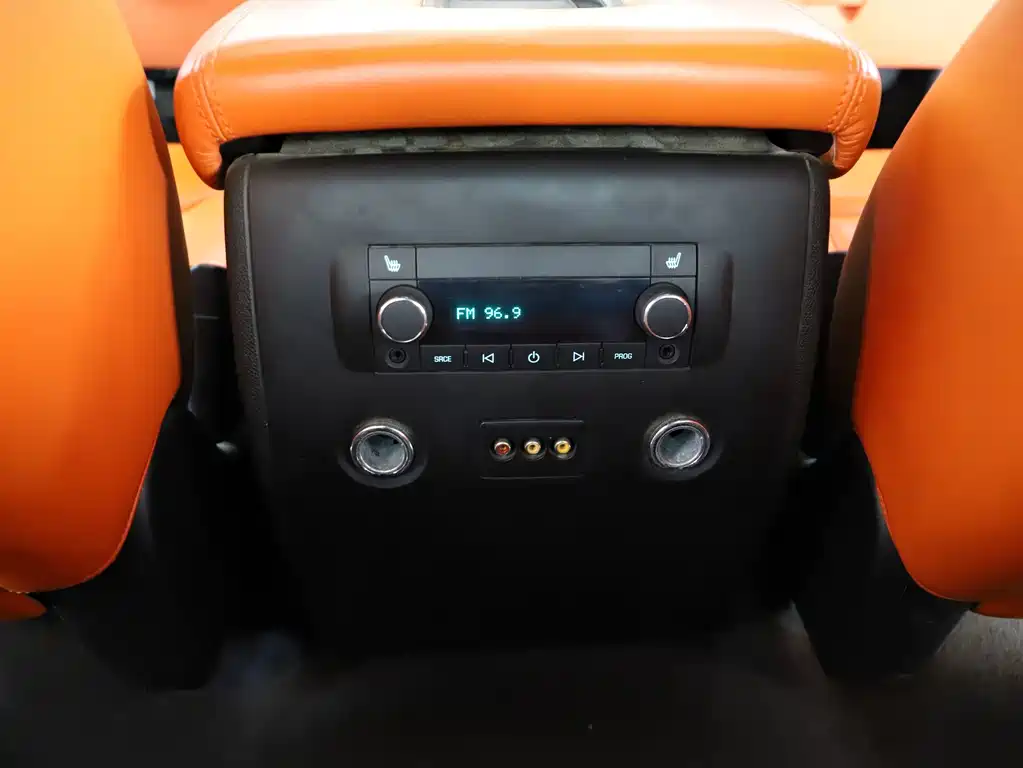 Hummer H2 2013 — фото 16
